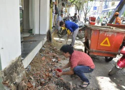 "Cuộc chiến" giành lại vỉa hè: Dân tự giác đập bỏ công trình sai phạm