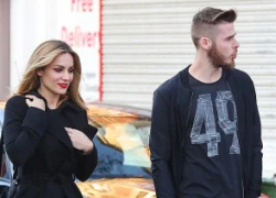 De Gea tình tứ cùng bồ già trên phố