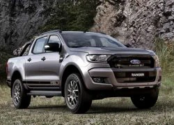 Ford Ranger bản đặc biệt FX4 có giá 1 tỷ đồng