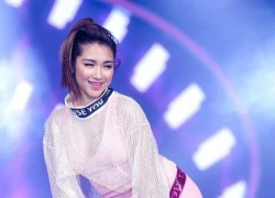 Hoà Minzy gây choáng với vòng eo nhỏ không tưởng