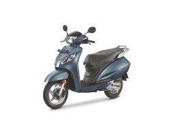 Honda ra mắt xe tay ga Activa 125 mới, giá từ hơn 800 USD