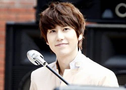 Kyuhyun (Super Junior) bị ê-kíp bỏ rơi khi khách sạn cháy