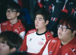 LMHT: Bang &#8220;bực mình&#8221; vì bị Faker ăn hết gục, không cho 1 nổi 1 kill để lập cột mốc 1000 mạng