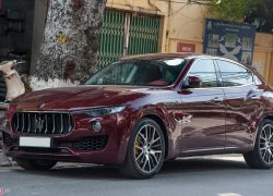 Maserati Levante màu lạ giá hơn 5 tỷ lăn bánh tại Hà Nội