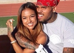 Người mẫu gốc Việt tố bị tình cũ Chris Brown dọa giết