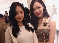 'Nữ thần sắc đẹp' Yoona và 'con ghẻ' Sulli trong cùng khung hình: Ai đẹp đẳng cấp hơn?