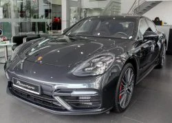 Porsche Panamera Turbo giá 12 tỷ đồng tại Việt Nam