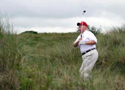 Trump chơi golf còn nhiều hơn nghe tin tình báo?