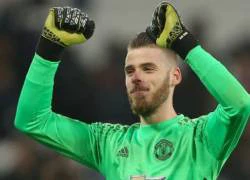 Bạn gái De Gea tìm nhà ở Madrid, MU lo lắng