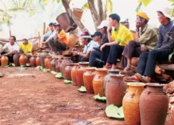 Bi hài ngoại tình: Bị lao động công ích vì 'trộm tình'