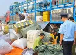 Cần luân chuyển lãnh đạo làm chống buôn lậu, tham nhũng để tránh tạo "vây cánh"