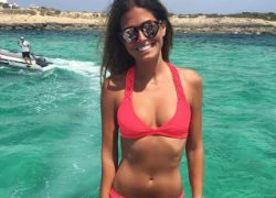 Chân dung nàng WAGs siêu bốc lửa của người hùng Sergi Roberto