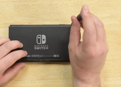 Chứng kiến Nintendo Switch bị "mổ bụng" mang lại cảm giác... sướng kì lạ