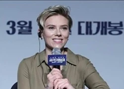 Cô đào nóng bỏng Scarlett Johansson trong buổi ra mắt phim Vỏ Bọc Ma