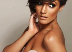 Frankie Sandford - Cô vợ đầy cá tính của Wayne Bridge