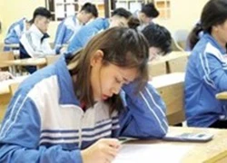 Học sinh đờ đẫn vì sáng thi Khoa học tự nhiên, chiều làm Ngoại ngữ