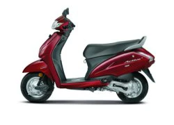 Honda Activa 4G tiêu chuẩn mới giá 17,3 triệu đồng