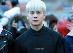 Jackson (GOT7) bất ngờ ngất xỉu trong fan meeting