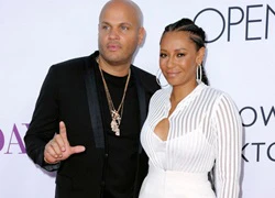 Mel B đệ đơn ly dị chồng sau 10 năm gắn bó