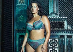 Người mẫu quá cỡ Ashley Graham gợi cảm trong ảnh nội y