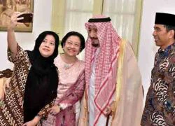 Quốc vương Saudi selfie đầy hào hứng khi thăm châu Á