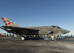 Siêu tiêm kích F-35 có thể gãy cánh nếu trang bị tên lửa