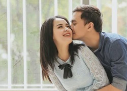 Tình yêu nhẹ nhàng, dung dị như "ổ bánh mỳ 20 ngàn lúc đói" của Tú Vi - Văn Anh