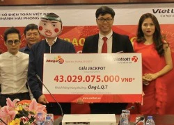 Xổ số Vietlott: Một người Hà Nội đeo mặt nạ chú tễu nhận 43 tỉ