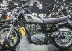 2017 Yamaha SR400 giá 136 triệu đồng cho phái mạnh