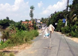 An Giang xuất hiện điểm sạt lở báo động cách Vàm Nao 10 km