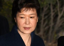 Bà Park Geun-hye tự giam mình trong nhà lao