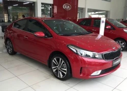 Kia Cerato 2017 lắp mâm mới, giá giảm 5 triệu đồng