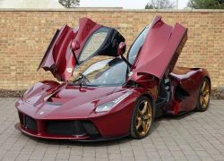 Kinh ngạc siêu xe LaFerrari đỏ đặc biệt giá 77 tỷ đồng