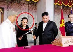 Lần hiếm hoi em gái Kim Jong-un xuất hiện trước dân chúng