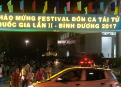 Lộng lẫy màn khai mạc Festival Đờn ca tài tử 2017 tại Bình Dương