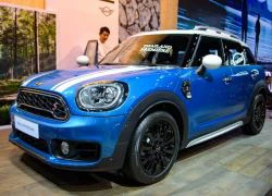 MINI Countryman thế hệ mới có giá 2,1 tỷ đồng