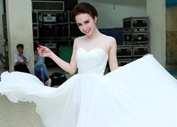 Sau những đau đớn vì yêu đại gia, Angela Phương Trinh trở thành con người thế nào?