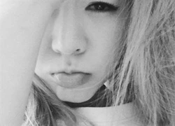 Sunny (SNSD) không hề biết mình bỏ rơi Fan chờ đời tại sân bay