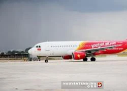 Tới làm thủ tục trễ, hành khách còn đánh vào mặt nhân viên Vietjet Air