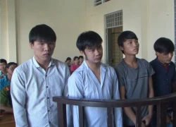 Bé gái sinh con, 4 thanh niên vào tù