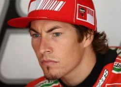 Cựu vô địch MotoGP Nicky Hayden qua đời ở tuổi 35 vì tai nạn xe đạp