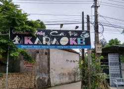 Đâm chết người trong quán Karaoke rồi mang vào bệnh viện cấp cứu