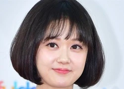 Jang Nara trẻ trung dù đã gần 40