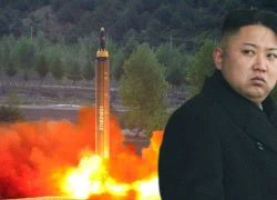 Kim Jong-un tuyên bố sản xuất tên lửa hàng loạt mặc Mỹ đe dọa