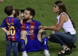 Messi khoe giày mới ở chung kết cúp Nhà vua Tây Ban Nha