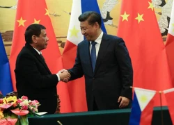 Philippines nói không thỏa hiệp về Biển Đông khi Duterte thăm Trung Quốc