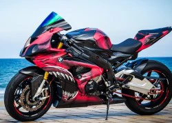 Siêu môtô BMW S1000RR độ dàn áo cá mập ở Sài Gòn