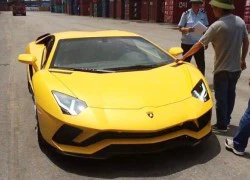 Siêu xe Lamborghini Aventador S đầu tiên về Việt Nam