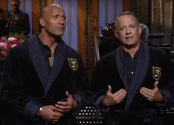 The Rock đùa rằng sẽ tranh cử Tổng thống Mỹ với phó tướng Tom Hanks