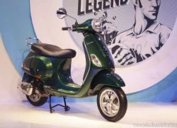 Vespa Elegante 150 Special Edition lên kệ giá 33,5 triệu đồng